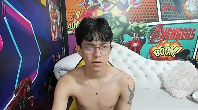 Snapshot of jisuscat chatting on 02.02.25 jisuscat online show from 02.02.25