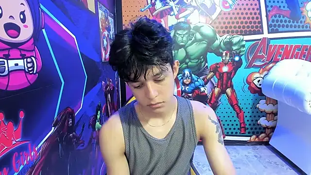 Snapshot of jisuscat chatting on 03.17.25 jisuscat online show from 03.17.25