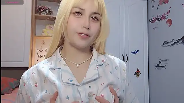 Lucky-xiuxiu online show from 02.23.25