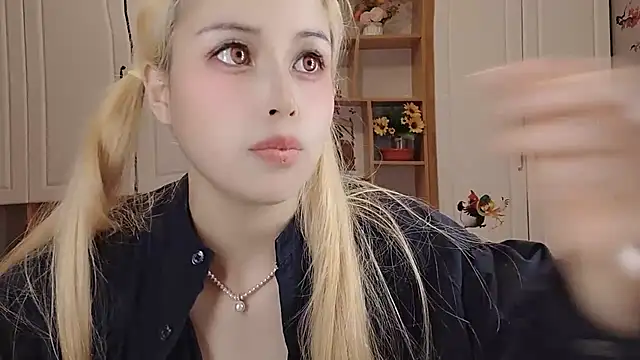 Lucky-xiuxiu online show from 03.12.25