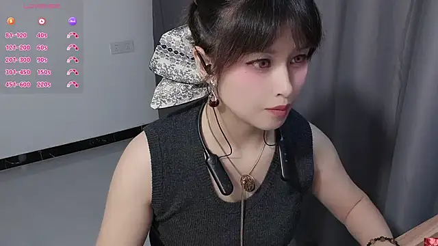 Lucky-xiuxiu online show from 10.03.25