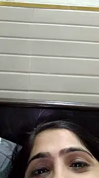 shreya1765 online show from 03.11.25