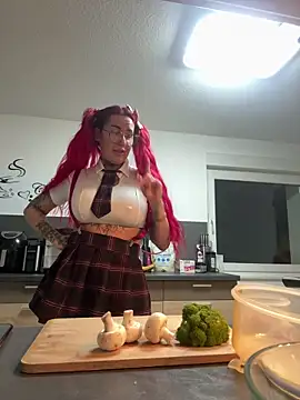 Mia-Fuchs online show from 02.11.26