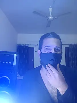 MAGNETICDADDY8 online show from 01.01.25