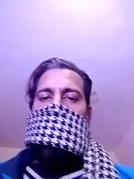 MAGNETICDADDY8 online show from 01.02.25