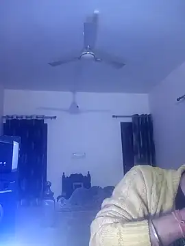 MAGNETICDADDY8 online show from 01.03.25