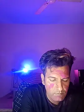 MAGNETICDADDY8 online show from 03.14.25