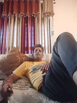 MAGNETICDADDY8 online show from 10.15.25