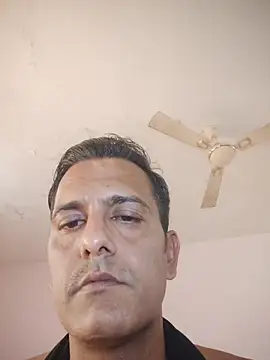 MAGNETICDADDY8 online show from 10.17.25