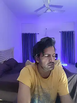 MAGNETICDADDY8 online show from 03.25.26