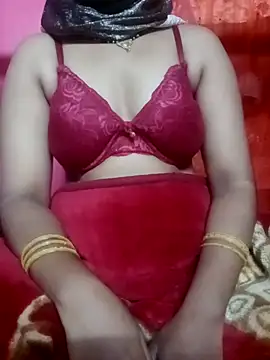 YourHotRandi online show from 10.09.25