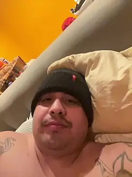 Snapshot of LA_cloudzzpnp chatting on 01.10.25 LA cloudzzpnp online show from 01.10.25