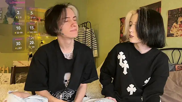 VeryRare TwinS online show from 10.09.25