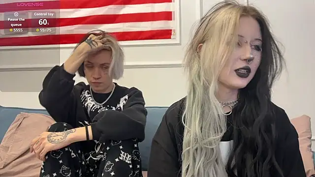 VeryRare TwinS online show from 02.22.26