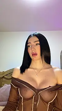 Maddy Jones online show from 02.23.26