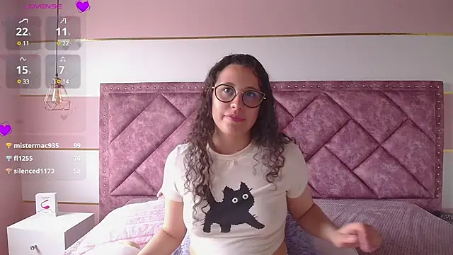 Charlotte  Miller online show from 03.02.25