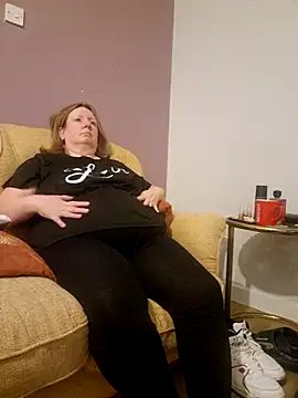 curvy girl71 online show from 01.12.25