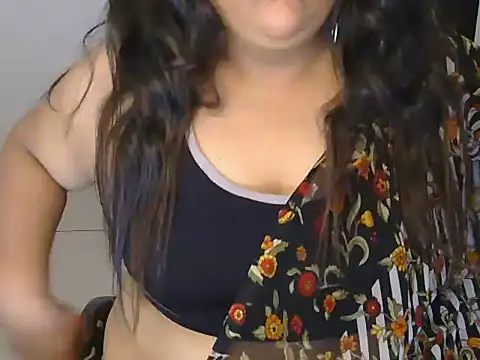 Snapshot of Jenny_lovee chatting on 06.23.26 Jenny lovee online show from 06.23.26