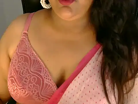 Snapshot of Jenny_lovee chatting on 06.27.26 Jenny lovee online show from 06.27.26