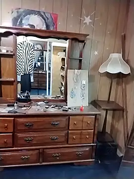 Rebeckalove online show from 09.29.25