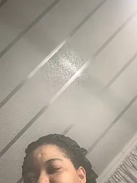 Snapshot of sexytinashe21 chatting on 02.26.26 sexytinashe21 online show from 02.26.26