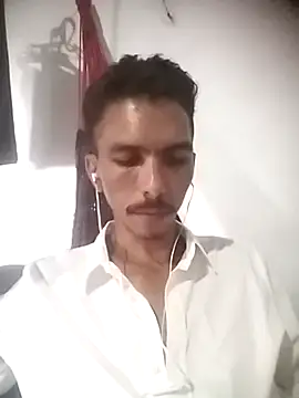 MagrinhoSaradoo online show from 02.23.25