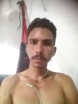 MagrinhoSaradoo online show from 02.26.25