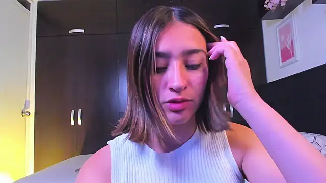 Snapshot of irirs_rouse chatting on 01.13.25 irirs rouse online show from 01.13.25