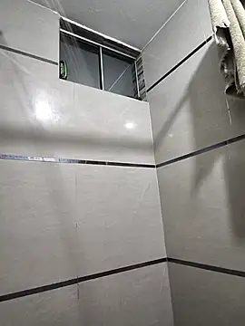 Snapshot of THEGOATHL chatting on 11.18.25 THEGOATHL online show from 11.18.25