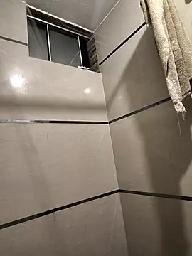 Snapshot of THEGOATHL chatting on 12.14.25 THEGOATHL online show from 12.14.25