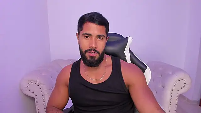 Santiago huntt online show from 12.23.25