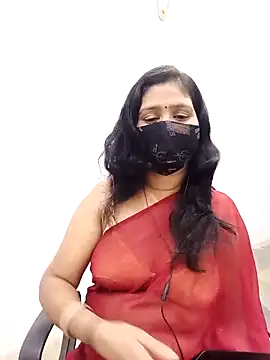 Snapshot of Lucky-Deepthi chatting on 03.03.25 Lucky-Deepthi online show from 03.03.25