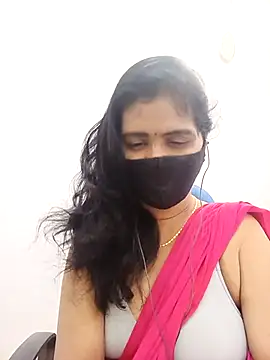 Snapshot of Lucky-Deepthi chatting on 11.17.25 Lucky-Deepthi online show from 11.17.25