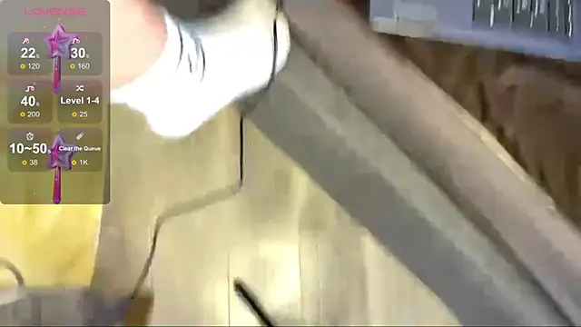 Snapshot of mammyboss18 chatting on 01.15.25 mammyboss18 online show from 01.15.25