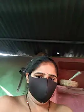 Amaya Bajwa online show from 04.26.26
