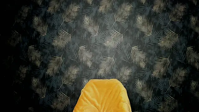 NNNoire online show from 01.08.25