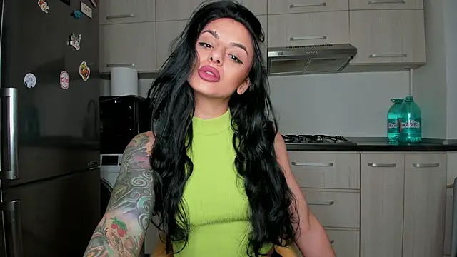 NNNoire online show from 02.07.25