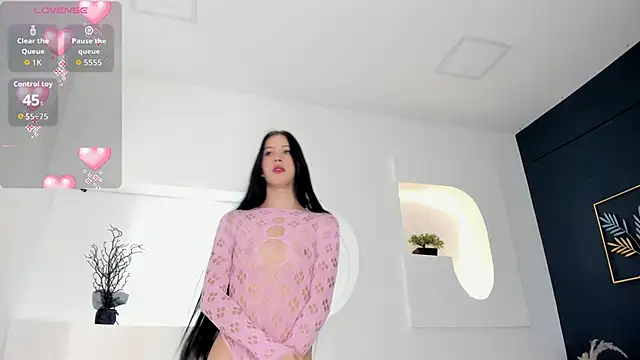 sara  jones gh online show from 02.23.26