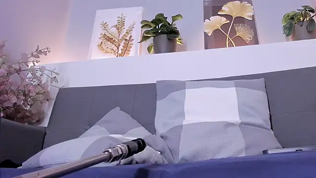 sara  jones gh online show from 02.26.26