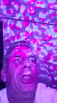 Snapshot of dimitrimarek chatting on 01.18.25 dimitrimarek online show from 01.18.25