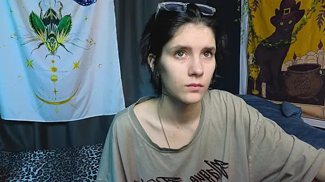 Hyeon Jin online show from 01.18.25