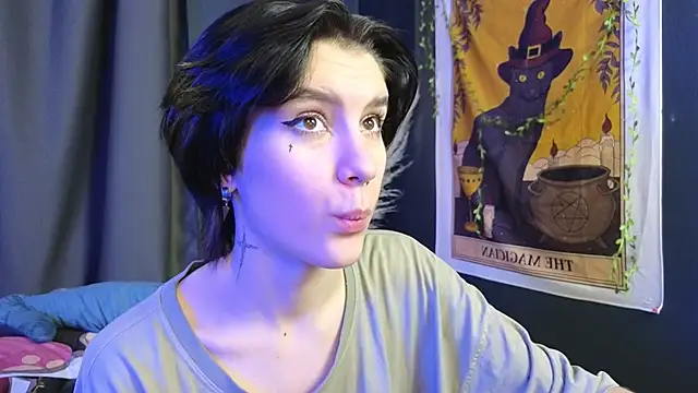 Hyeon Jin online show from 02.07.25