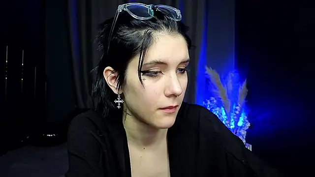 Hyeon Jin online show from 03.04.25