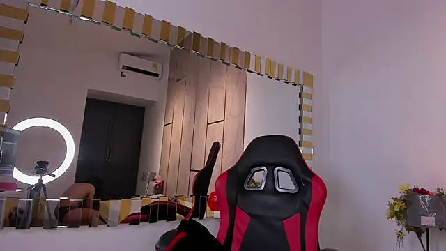 TylerBloom online show from 10.14.25