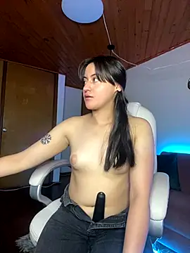 Camila pinkk online show from 10.14.25