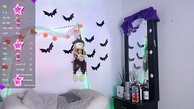 Snapshot of Yorkeidys1 chatting on 11.04.25 Yorkeidys1 online show from 11.04.25