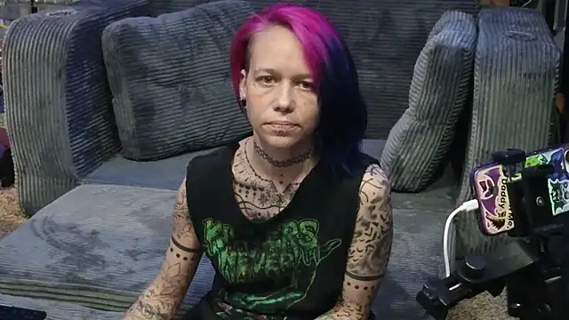 trashbrat online show from 03.23.26