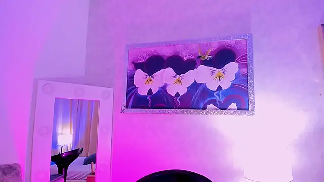 VeronicaOlson  online show from 02.08.25