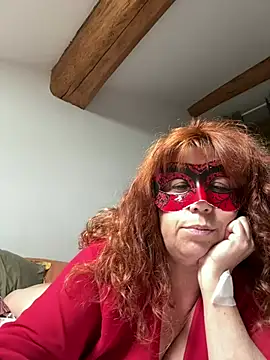 Snapshot of sweetinside_ chatting on 07.27.26 sweetinside online show from 07.27.26
