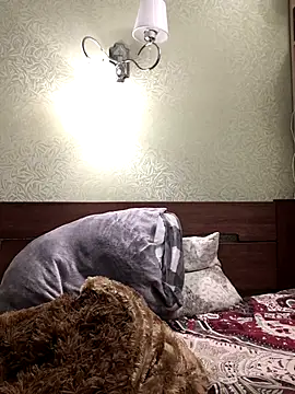 VikiiStoun online show from 11.22.25